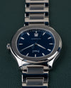Piaget Polo Date P11268 - detailopname van de wijzerplaat met kroon links