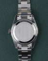 Tudor Black Bay Pro M79470-0001 - Achterkant van de kast met gegraveerde Tudor Geneve Calibre Manufacture-tekst