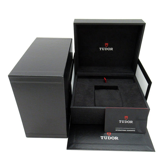 Tudor Black Bay Pro M79470-0001 - Doos en garantiedocumentatie van de Tudor Black Bay Pro